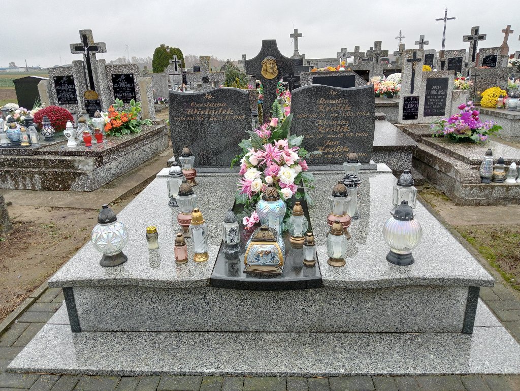 Grób Rozalia Królik