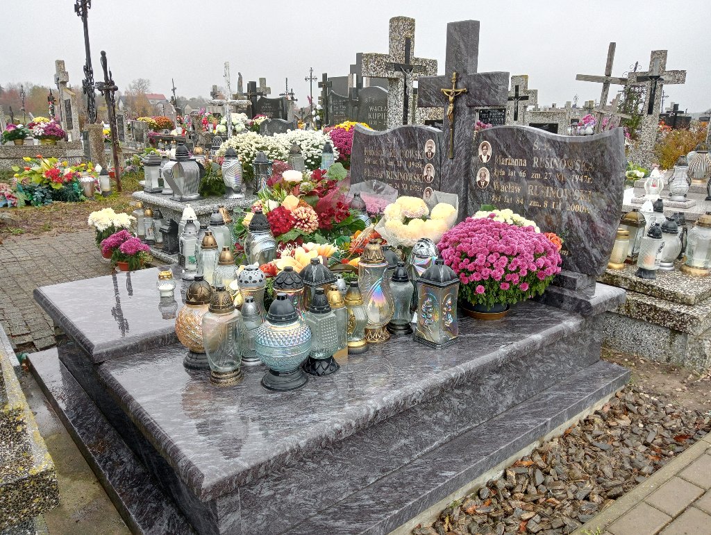 Grób Fraciszek Rusiowski