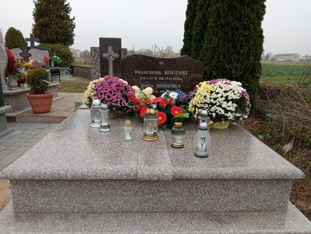 Grób Zofia Roguska